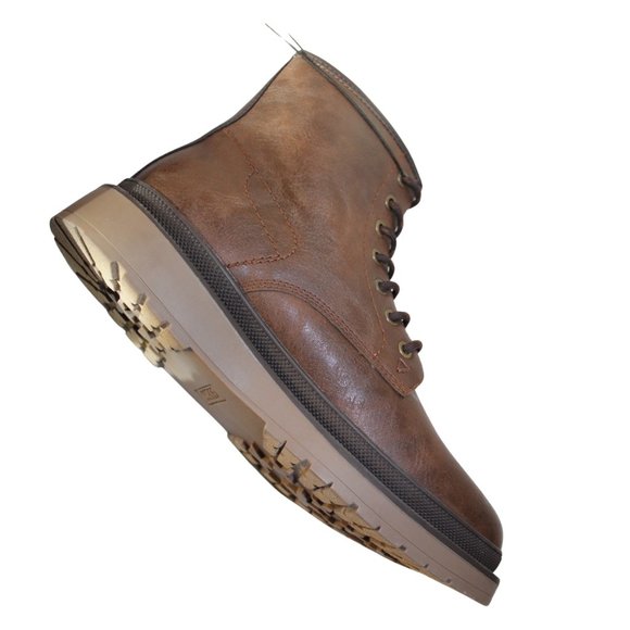 New Size 10.5 Men\'s Brown Leather Guess Boots Fleece Lined